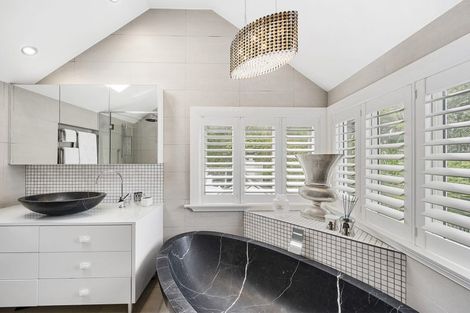 Photo of property in 55 Barnard Street, Wadestown, Wellington, 6012