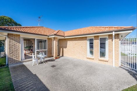 Photo of property in 10 Kilbaha Close, East Tamaki, Auckland, 2013