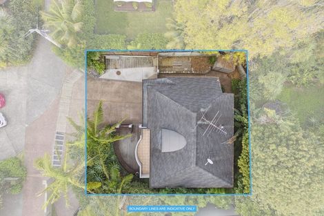 Photo of property in 2/24 Heathcote Road, Castor Bay, Auckland, 0620