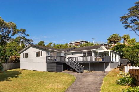Photo of property in 36 Lemnos Place, Titirangi, Auckland, 0604