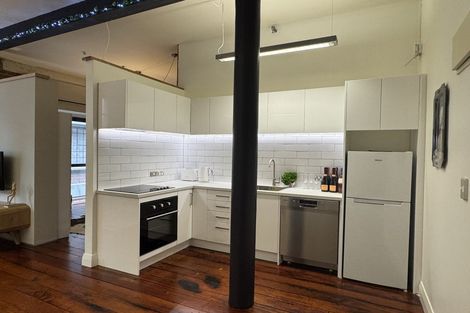 Photo of property in Hannahs Warehouse Apartments, 22/13 Leeds Street, Te Aro, Wellington, 6011