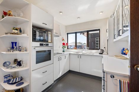 Photo of property in 12 Wharenui Road, Upper Riccarton, Christchurch, 8041