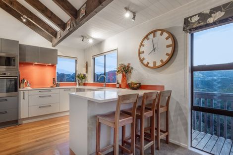 Photo of property in 72 Leeward Drive, Whitby, Porirua, 5024