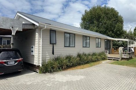 Photo of property in 22a Melba Street, Beach Haven, Auckland, 0626