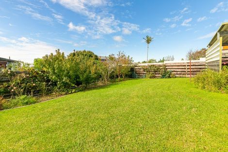Photo of property in 19 Tara Place, Snells Beach, 0920