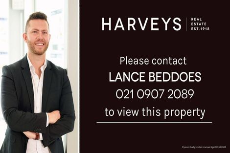 Photo of property in 7 Balthazar Road, Kumeu, 0810