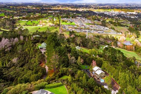 Photo of property in 48 Pinetone Road, Kumeu, 0892