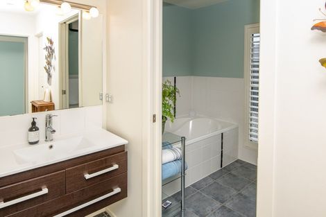 Photo of property in 1 Penbury Close, Huntingdon, Ashburton, 7774