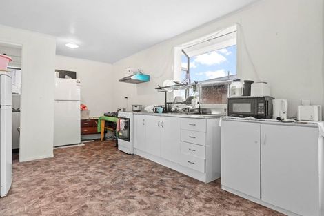 Photo of property in 4 Grebe Street, Manurewa, Auckland, 2102
