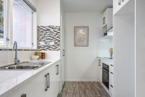 Photo of property in 45 Aarts Avenue, Manurewa, Auckland, 2102