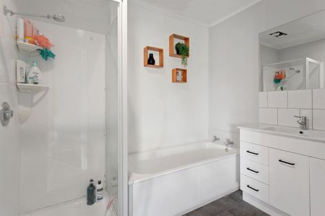 Photo of property in 5 Mananui Crescent, Whakatane, 3120