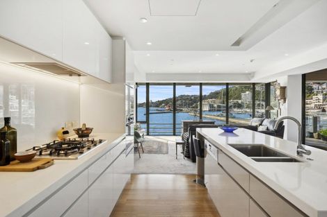 Photo of property in Clyde Quay Wharf, 1a/7 Clyde Quay Wharf, Te Aro, Wellington, 6011