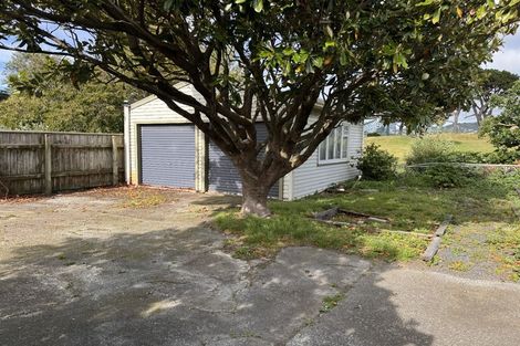 Photo of property in 26 Monorgan Road, Strathmore Park, Wellington, 6022