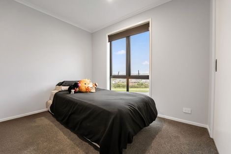 Photo of property in 31 Coptic Terrace, Pokeno, 2402