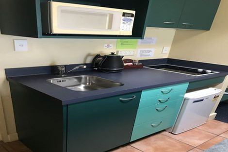 Photo of property in 6 Adams Avenue, Mount Maunganui, 3116