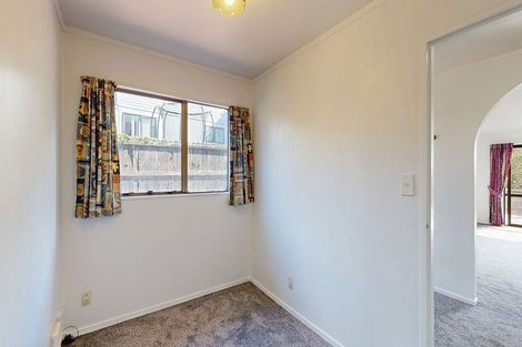 Photo of property in 3 Makatote Grove, Churton Park, Wellington, 6037