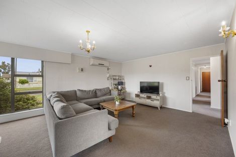 Photo of property in 2 Freyberg Avenue, Tamatea, Napier, 4112