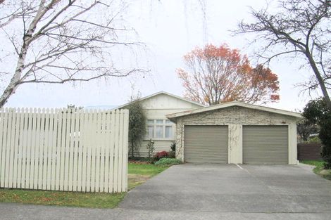 Photo of property in 37 Chester Street, Taradale, Napier, 4112