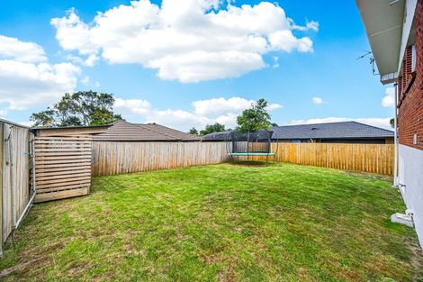 Photo of property in 99 Sunnyside Road, Sunnyvale, Auckland, 0612