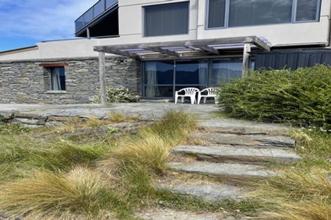 Photo of property in 1-3/1 Matakauri Place, Fernhill, Queenstown, 9300