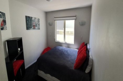 Photo of property in 45 Marine Parade, Mount Maunganui, 3116