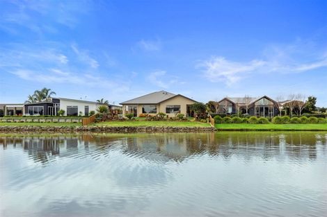 Photo of property in 163 Oriental Parade, Papamoa Beach, Papamoa, 3118