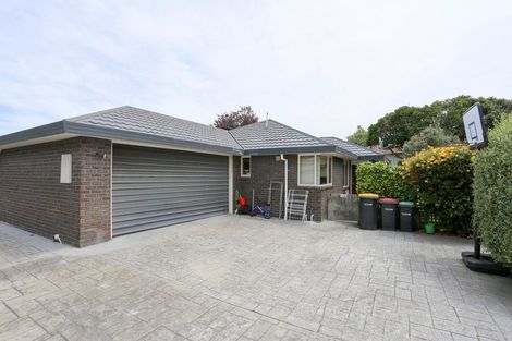 Photo of property in 2/15 Lyndon Street, Riccarton, Christchurch, 8011