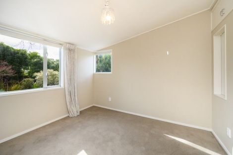 Photo of property in 196 Victoria Avenue, Hokowhitu, Palmerston North, 4410