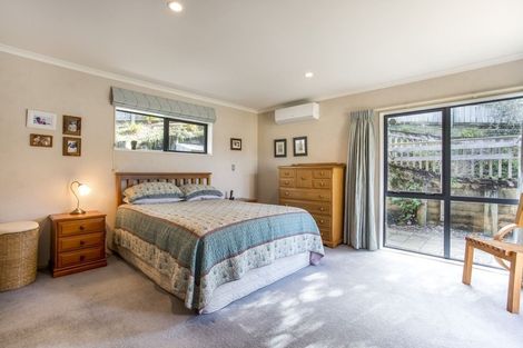 Photo of property in 20 Te Kauri Place, Helensville, 0800