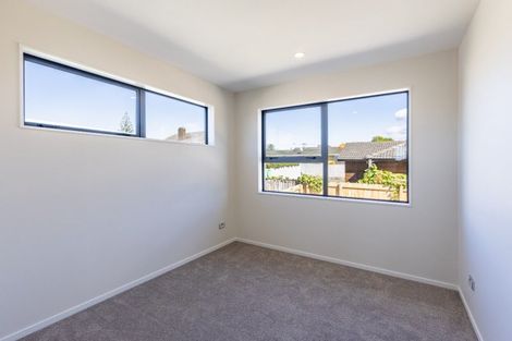 Photo of property in 6e Kaweka Street, New Lynn, Auckland, 0600