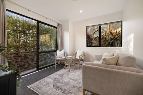 Photo of property in 13 Falconer Rise, Jacks Point, Queenstown, 9371