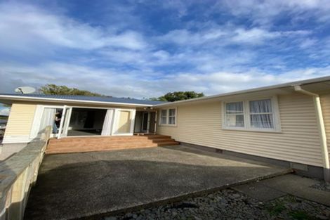 Photo of property in 19 Kayes Road, Pukekohe, 2120