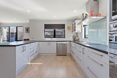 Photo of property in 10 Wakeman Way, Kaiapoi, 7630