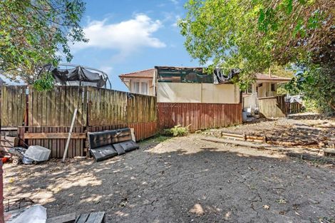 Photo of property in 87 Smythe Road, Henderson, Auckland, 0612