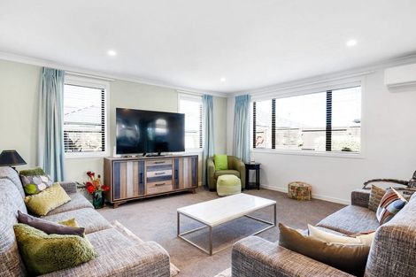 Photo of property in 12 Ruru Street, Cambridge, 3434