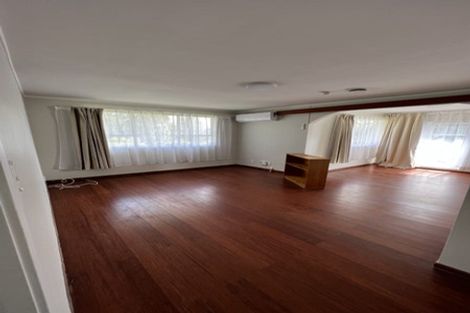 Photo of property in 28 Zelda Avenue, Clover Park, Auckland, 2023