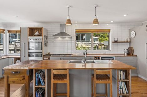 Photo of property in 17 Shera Street, Acacia Bay, Taupo, 3330