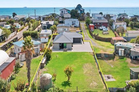 Photo of property in 434 Pukehina Parade, Pukehina, Te Puke, 3189