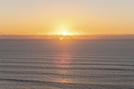 Photo of property in 42 Octavius Place, New Plymouth, 4312