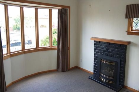Photo of property in 15 Puriri Terrace, Roslyn, Palmerston North, 4414