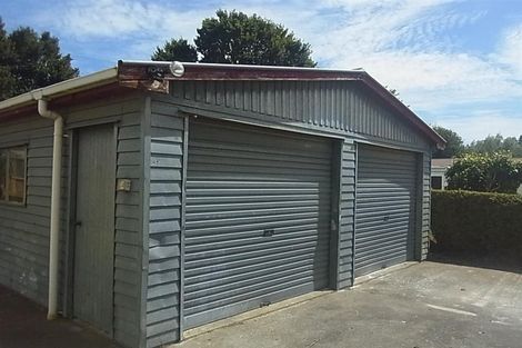 Photo of property in 21 Flower Street, Bulls, 4818
