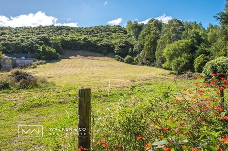 Photo of property in 351 Main Road North, Brown Owl, Upper Hutt, 5018