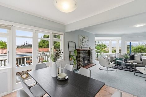 Photo of property in 15 Golf Road, Paraparaumu Beach, Paraparaumu, 5032