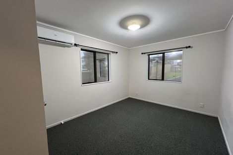 Photo of property in 19a Marewa Street, Te Atatu South, Auckland, 0610