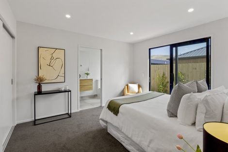 Photo of property in 21 Waterfowl Road, Jacks Point, Queenstown, 9371