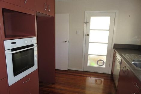 Photo of property in 16 Oswald Crescent, Paparangi, Wellington, 6037