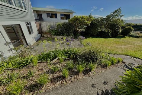 Photo of property in 45 Clifford Road, Johnsonville, Wellington, 6037