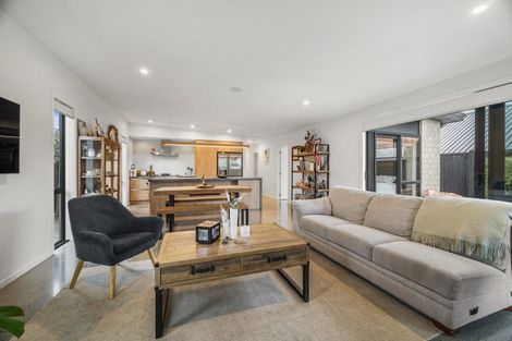 Photo of property in 4b Harakeke Drive, Wharewaka, Taupo, 3330
