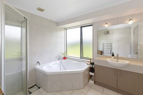 Photo of property in 306f Inland Road, Helensville, 0875