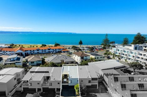 Photo of property in 15 Barry Street, Ahuriri, Napier, 4110
